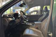 MG ZS LUX