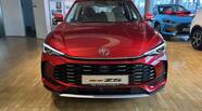 MG ZS LUX