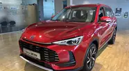 MG ZS LUX