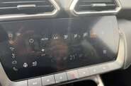 MG ZS LUX