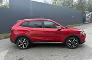 MG ZS LUX
