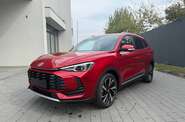 MG ZS LUX