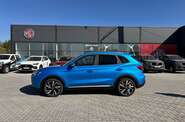 MG ZS LUX