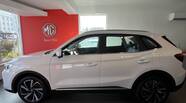 MG ZS LUX