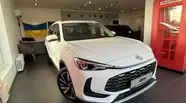 MG ZS LUX