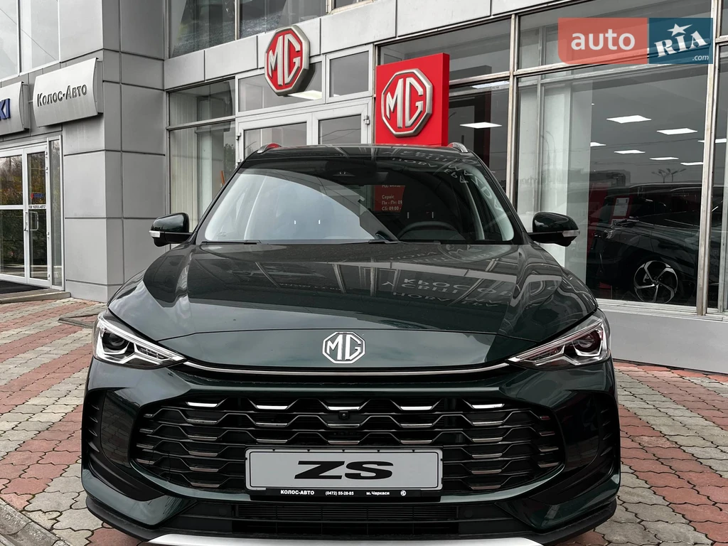 MG ZS LUX