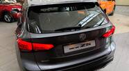 MG ZS LUX