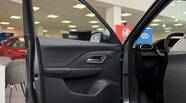 MG ZS LUX