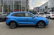 MG ZS LUX