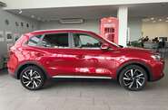 MG ZS LUX