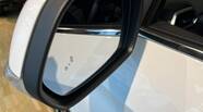 MG ZS LUX