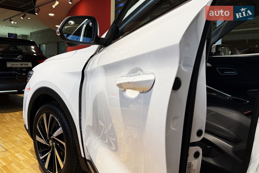 MG ZS - фото 13