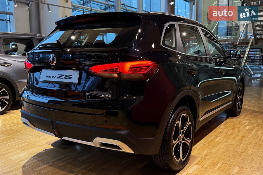 MG ZS - фото 5