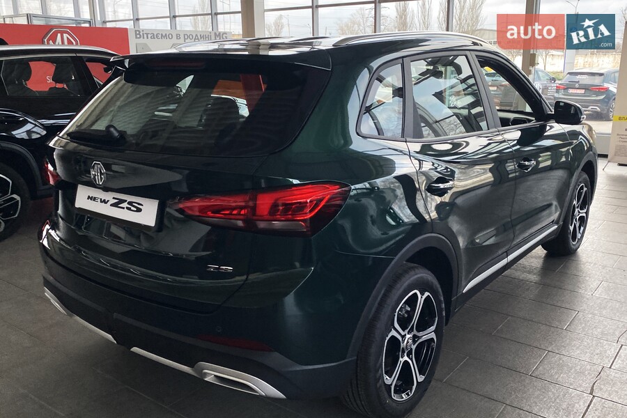 MG ZS - фото 5