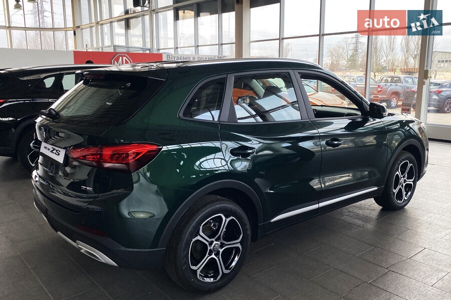 MG ZS - фото 7