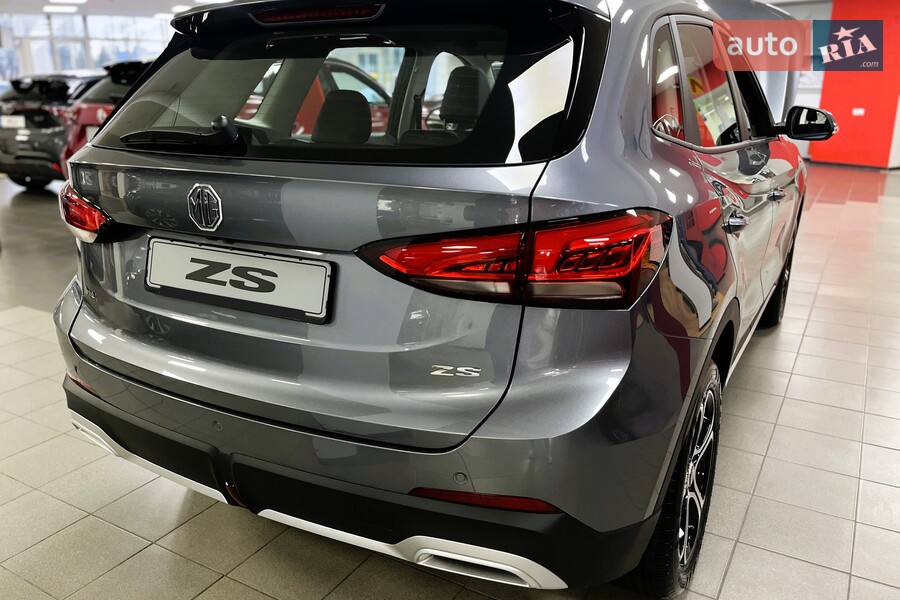 MG ZS - фото 2