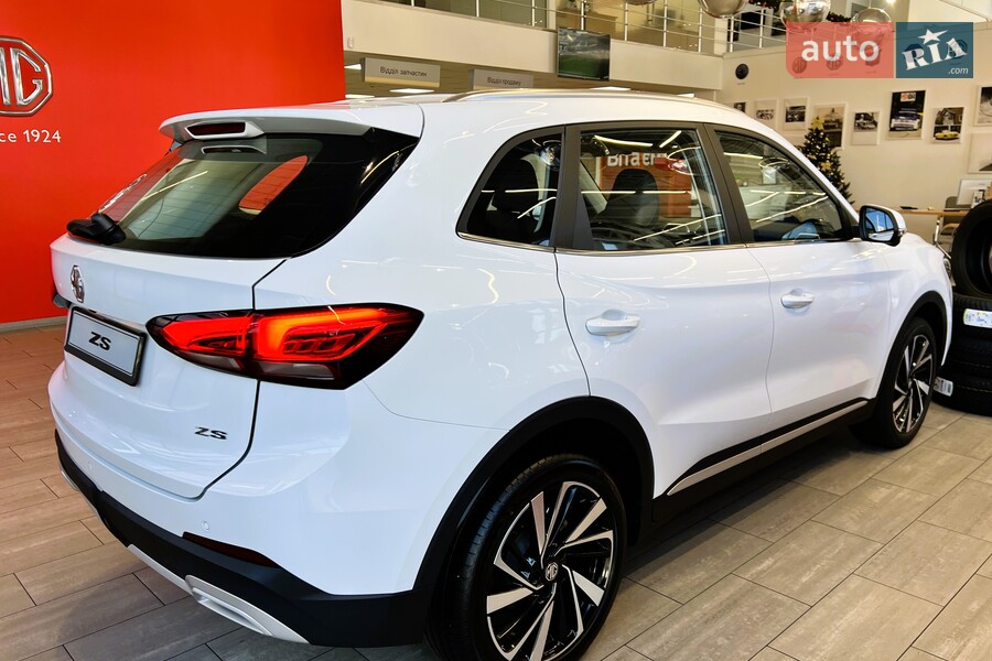 MG ZS - фото 10