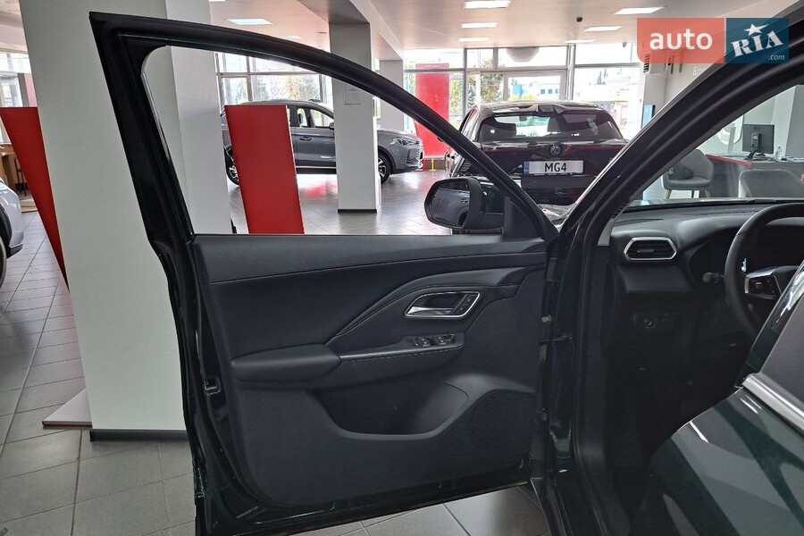 MG ZS - фото 12
