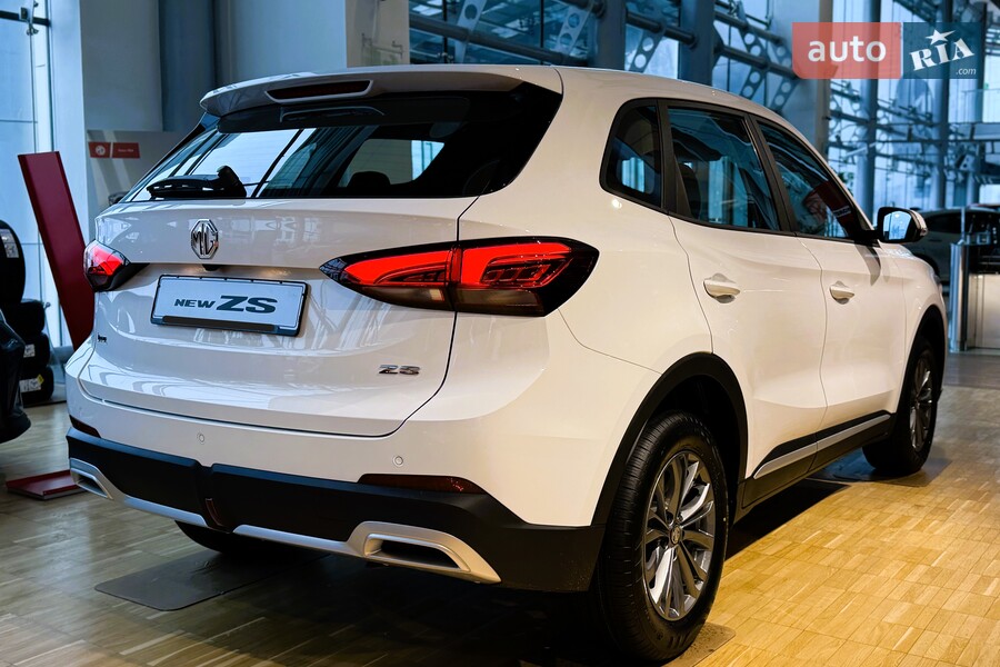 MG ZS - фото 6