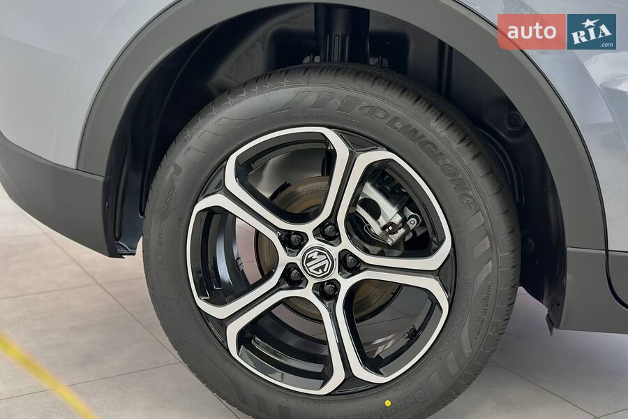 MG ZS - фото 6
