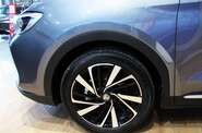 MG ZS LUX