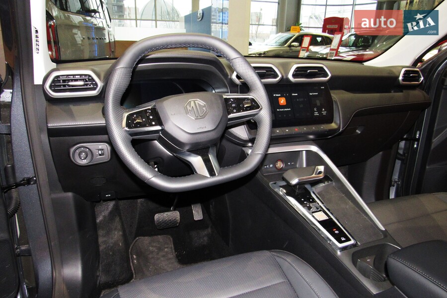 MG ZS - фото 26