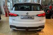 MG ZS STD