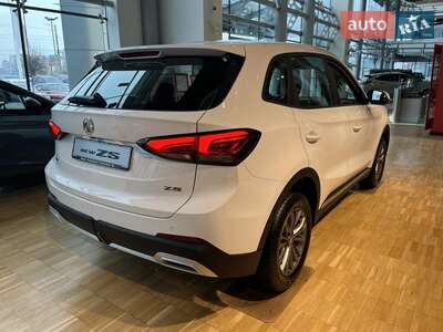Новий MG ZS 2025 - фото 4