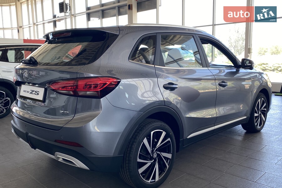 MG ZS - фото 4