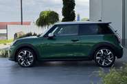 MINI Cooper Base