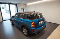 MINI Countryman Base