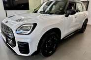 MINI Countryman Base