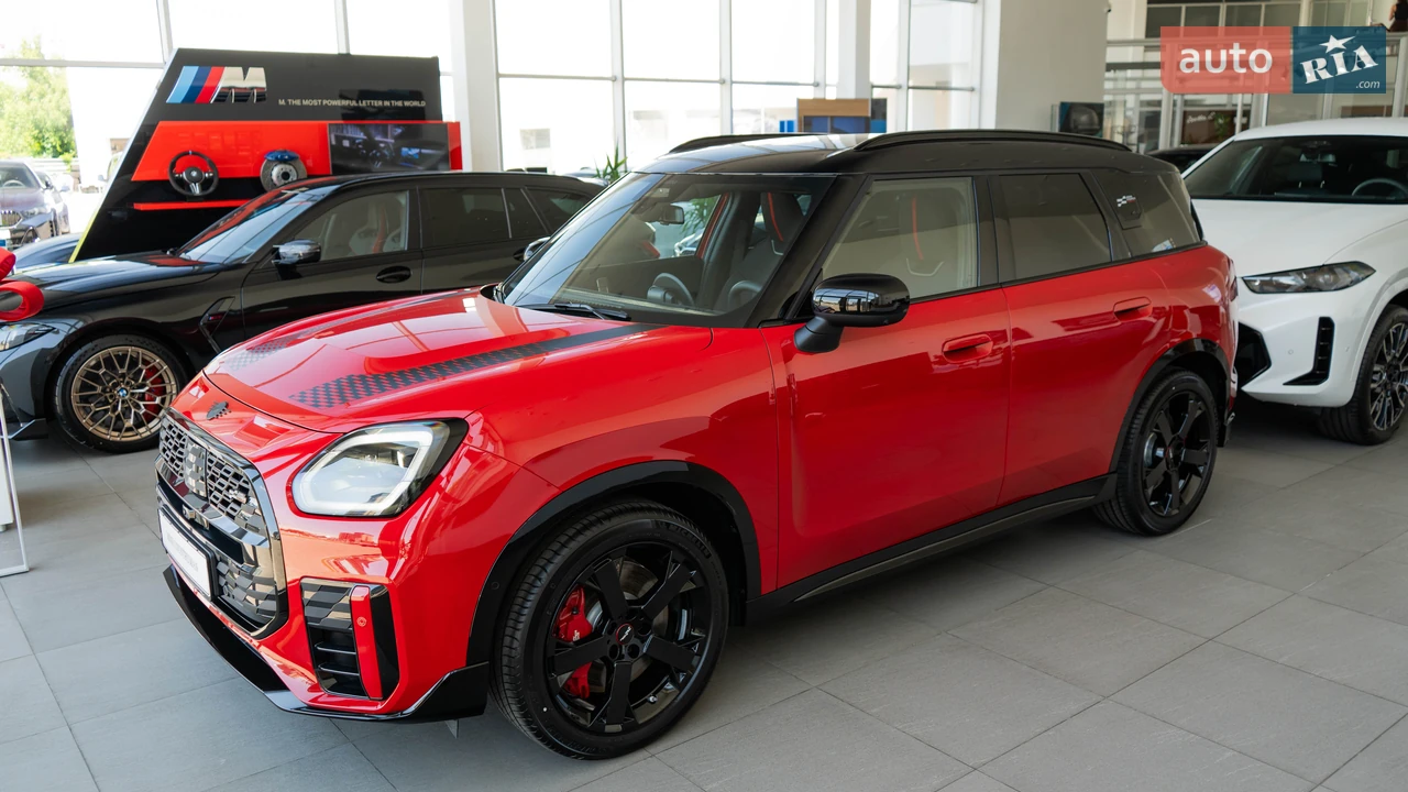 MINI Countryman Base