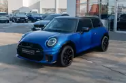 MINI Hatch Base