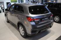 Mitsubishi ASX Invite