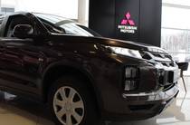 Mitsubishi ASX Invite