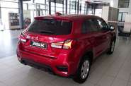 Mitsubishi ASX Invite