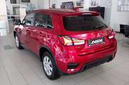 Mitsubishi ASX Invite