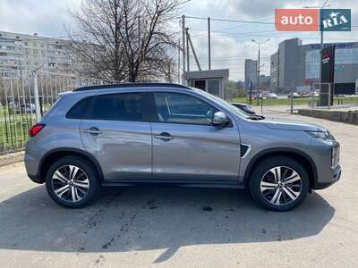 Новый Mitsubishi ASX 2024 - фото 4