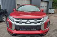 Mitsubishi ASX Invite