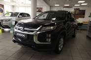 Mitsubishi ASX Invite