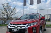 Mitsubishi ASX Invite