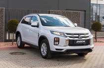 Mitsubishi ASX Invite