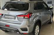 Mitsubishi ASX Invite