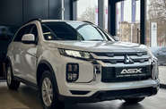 Mitsubishi ASX Invite