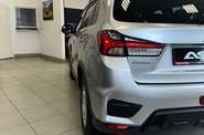 Mitsubishi ASX Invite