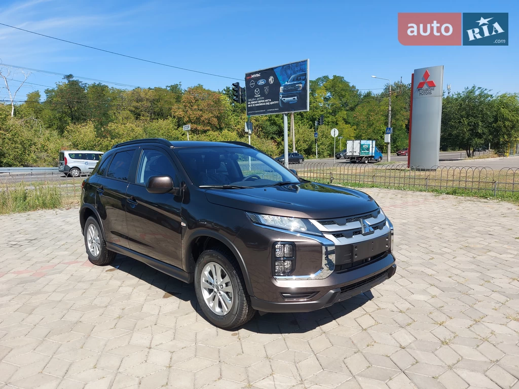 Mitsubishi ASX Invite
