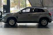 Mitsubishi ASX Invite