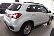 Mitsubishi ASX Invite