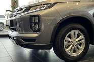 Mitsubishi ASX Invite
